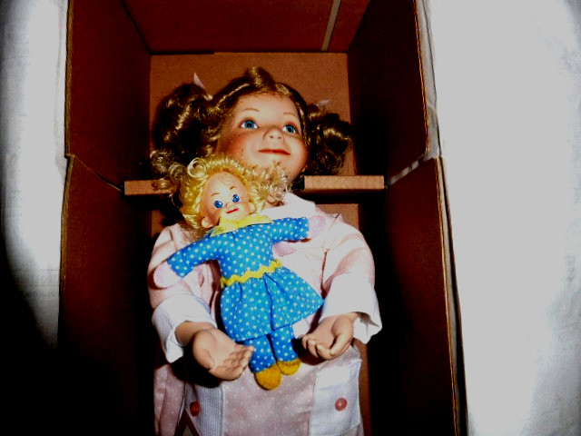 Ashton Drake/Tomescu Doll "Me & Mrs. Beasley"  Rare 12 In. Porcelain  W/COA