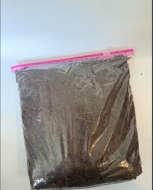 1 gallon Flake soil for invertebrates!- Beetles, isopods, springtails, and more!