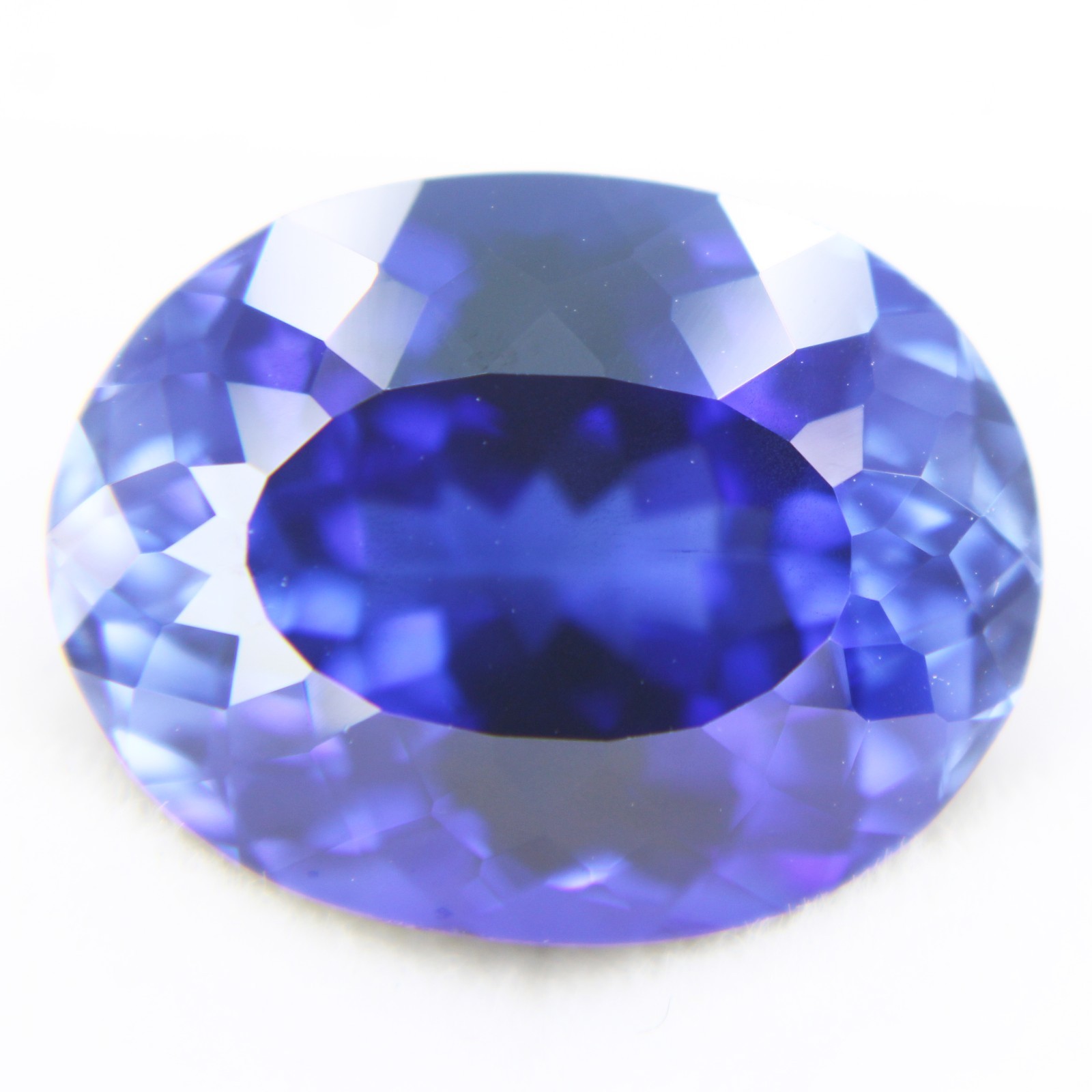 15.70 Ct Certified Oval Shape Loose Gemstones Blue Natural Sapphire 16x12x9 mm