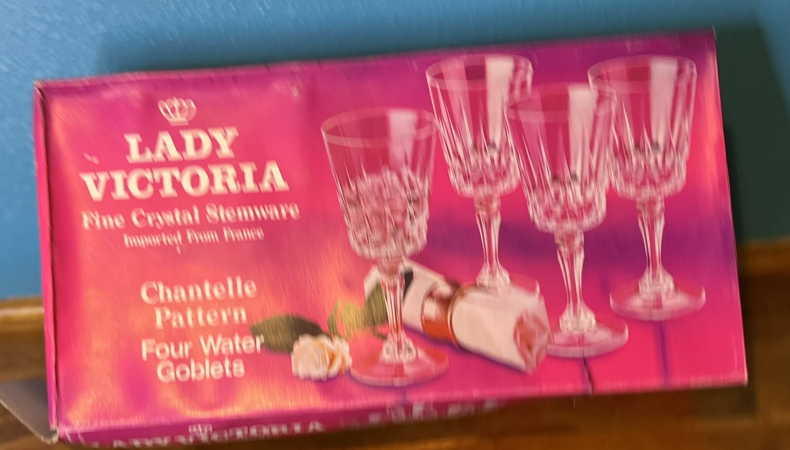 Lady Victoria Crystal Stemware Chantelle Set Of 4 Wine Glasses 8.5 oz Vintage