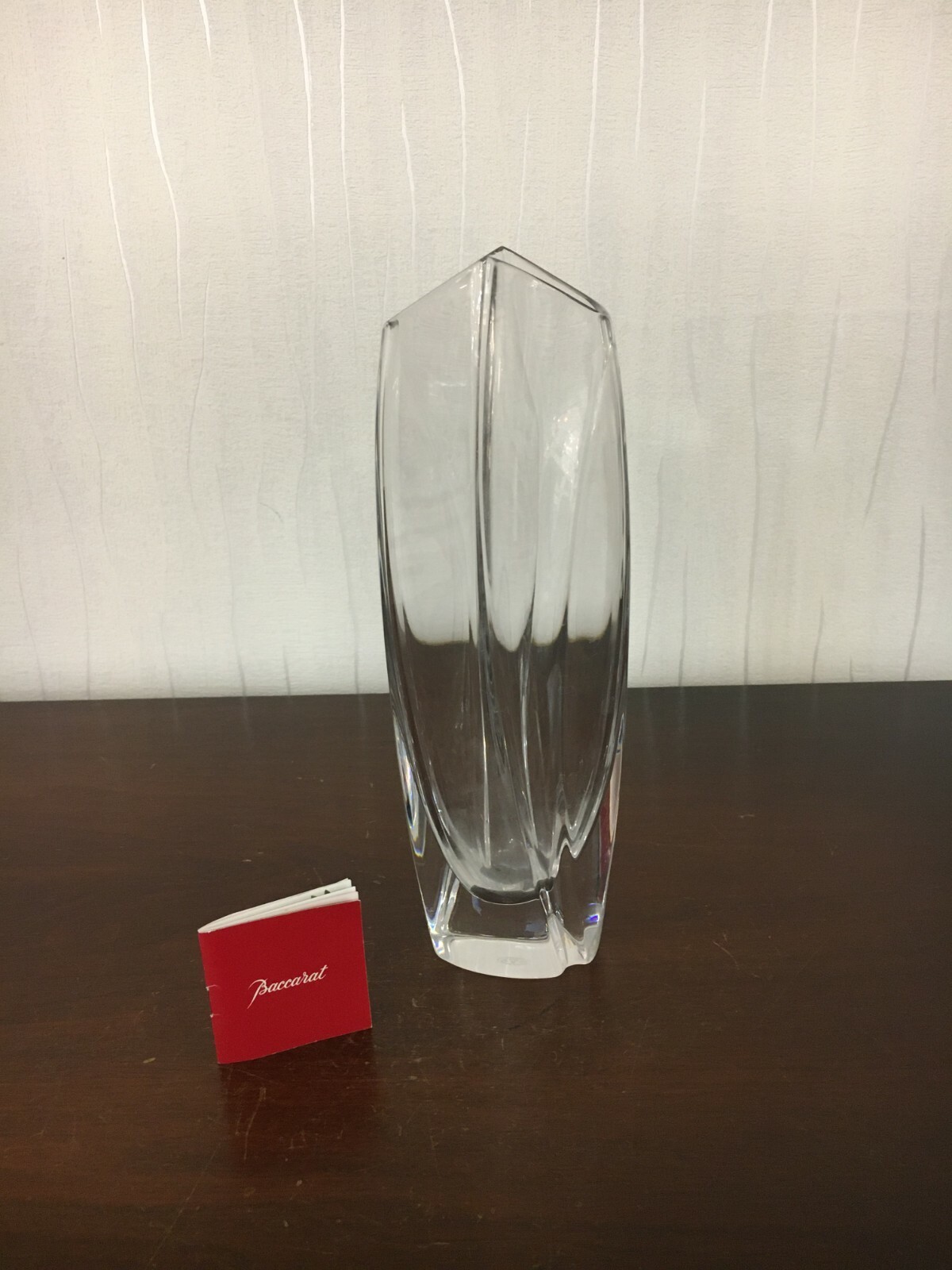 2 Crystal Vases from Baccarat (Price per Unit)