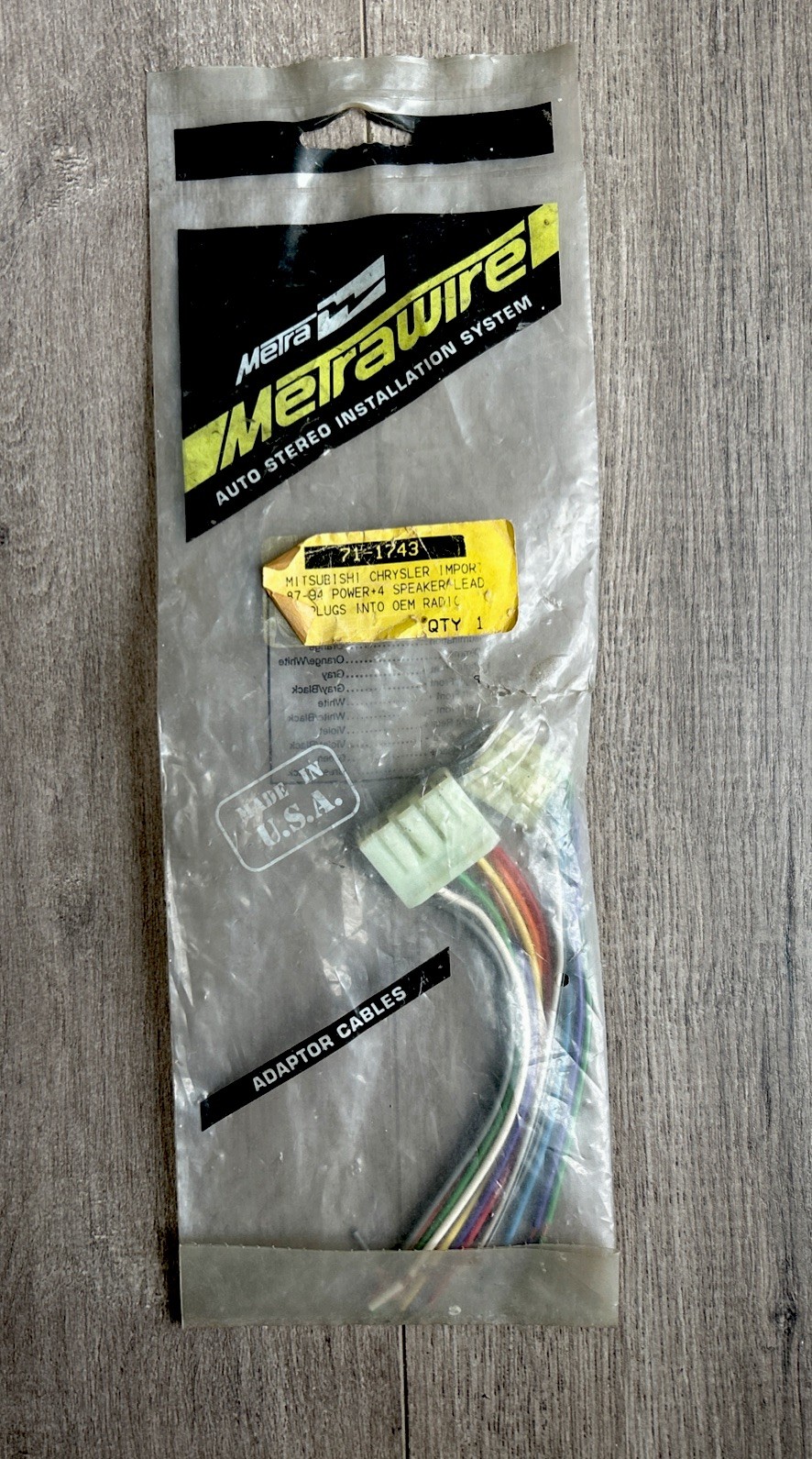 Metro 71-1743 Mitsubishi Chrysler 87-94 Power + 4 Speaker Lead Harness New