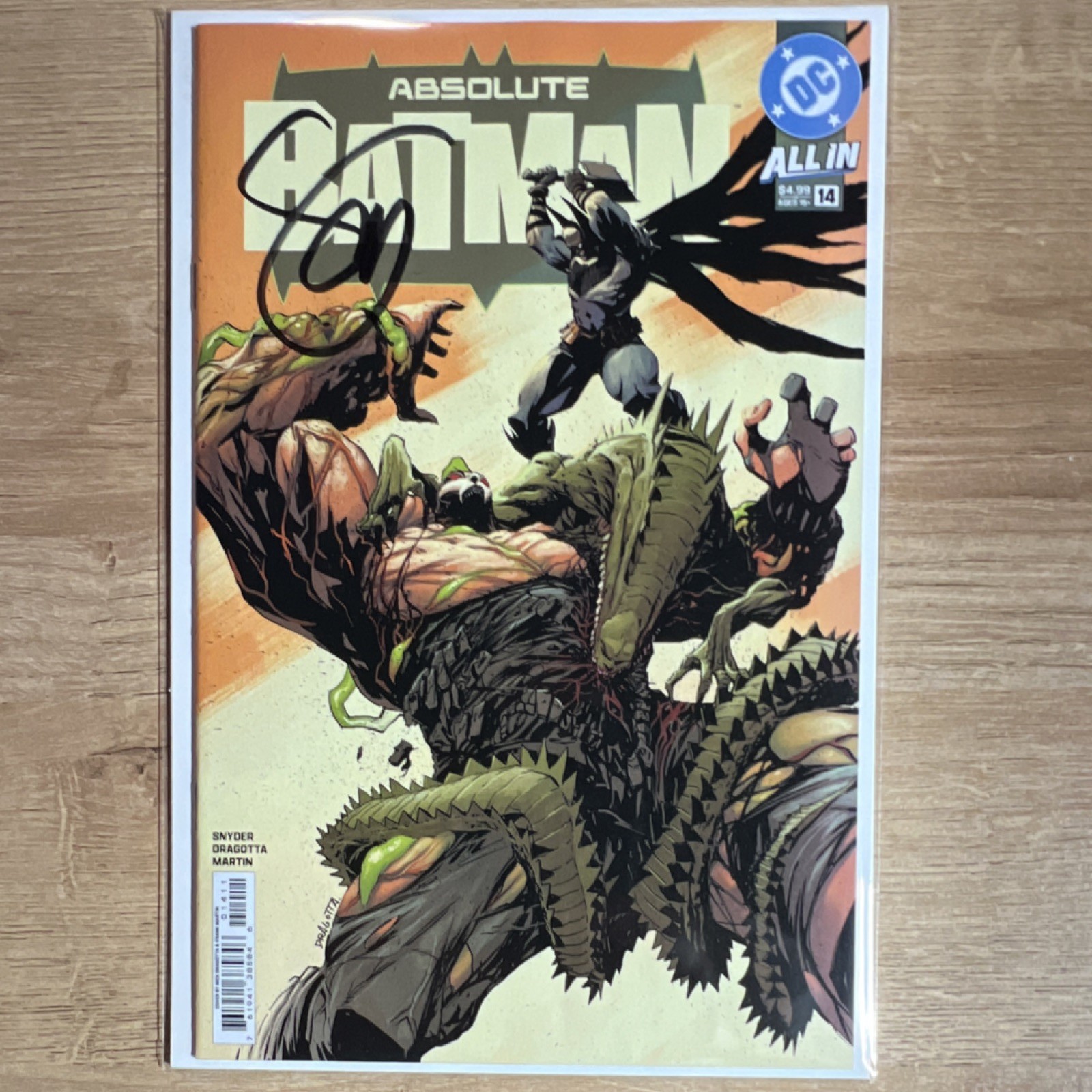 Absolute Batman #14 1st Print Signed By Scott Snyder W/COA