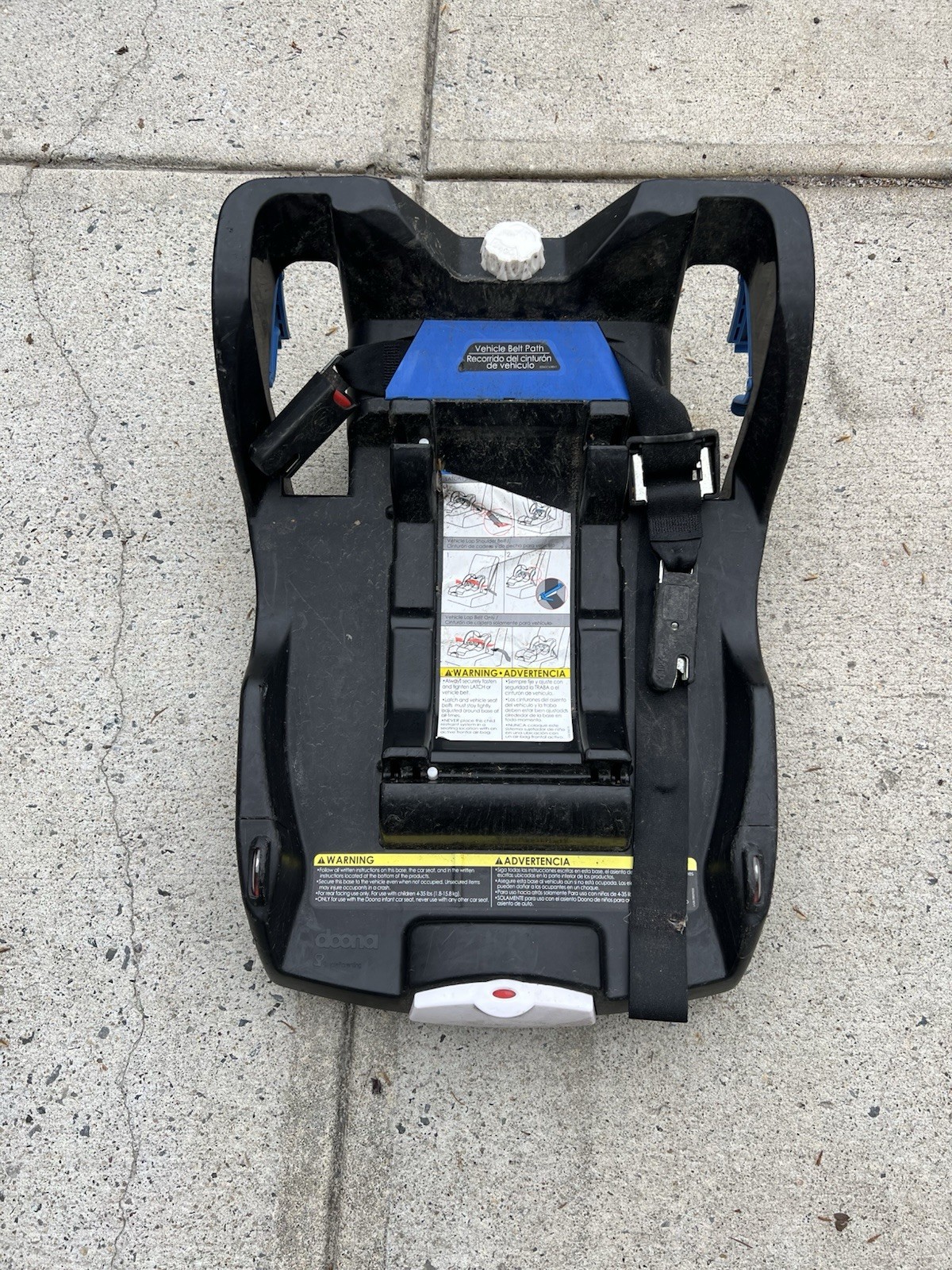 Doona Latch Base - Compatible with Car Seat & Stroller Black 