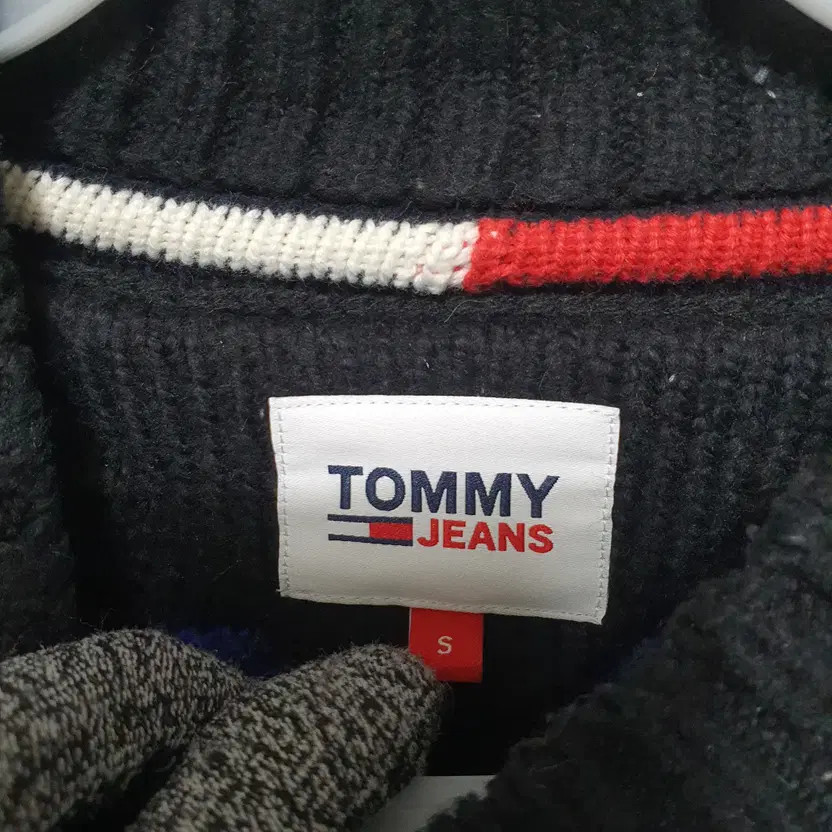 Tommy Hilfiger Mens Knit T-Shirt Size S 2021