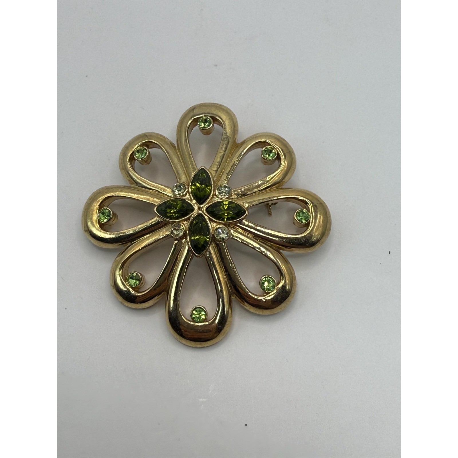 Vintage Green Rhinestone Floral Brooch – Gold Tone Openwork Flower Statement Pin