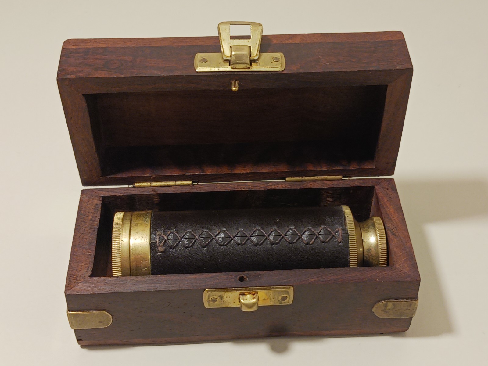 Nautical Marine Brass Telescope Spyglass Wooden Box Leather Wrap Vintage Gift 6"