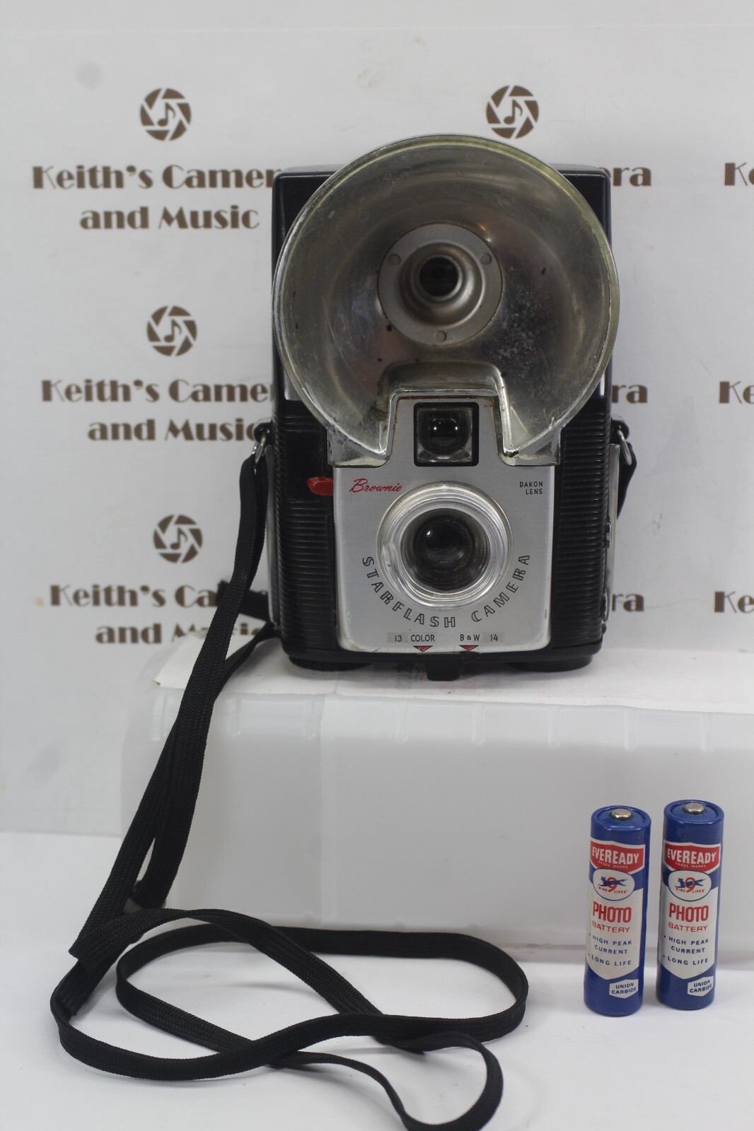 Vintage Kodak Brownie Starflash Camera 1950s Dakon Lens Shutter Works! Free Ship