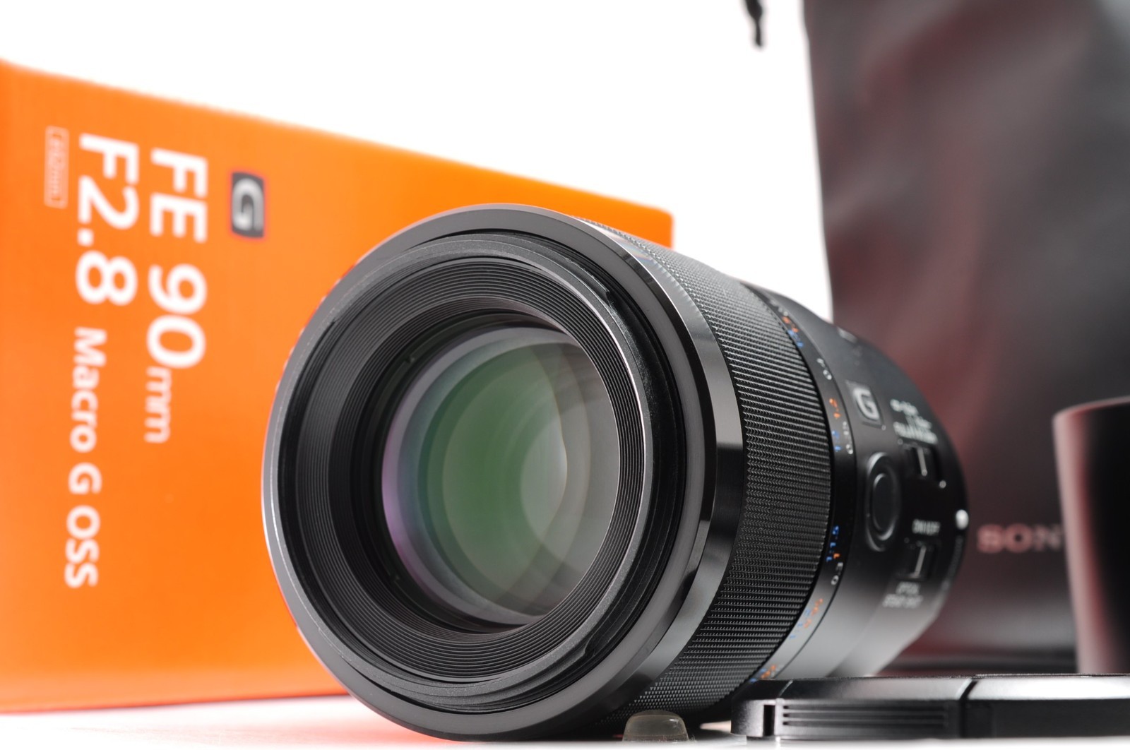 Sony FE 90mm F/2.8 Macro G OSS SEL90M28G Lens E mount Original Box -Excellent-
