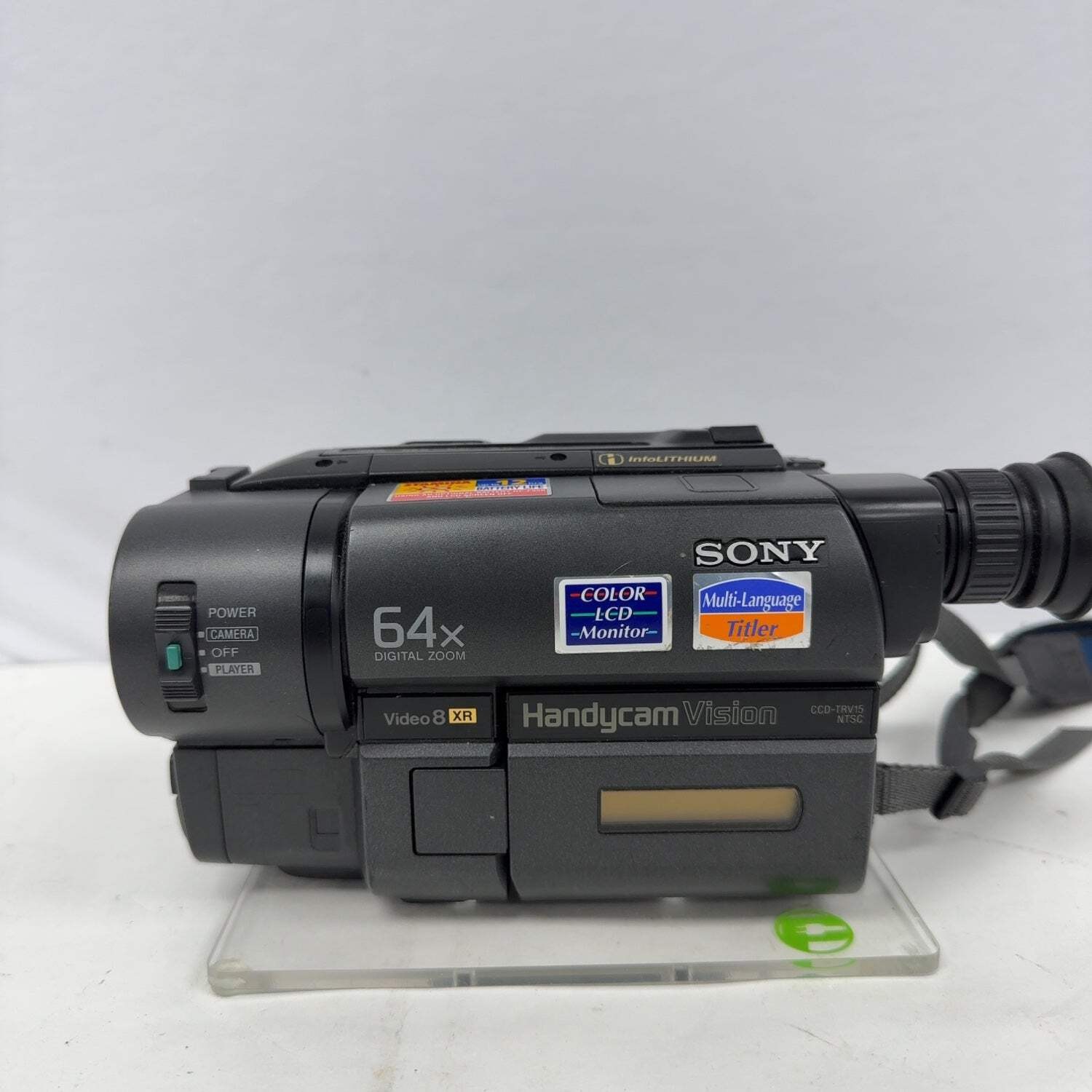 Sony handycam vision 0.4mp Video Camera recorder CCD-TRV15