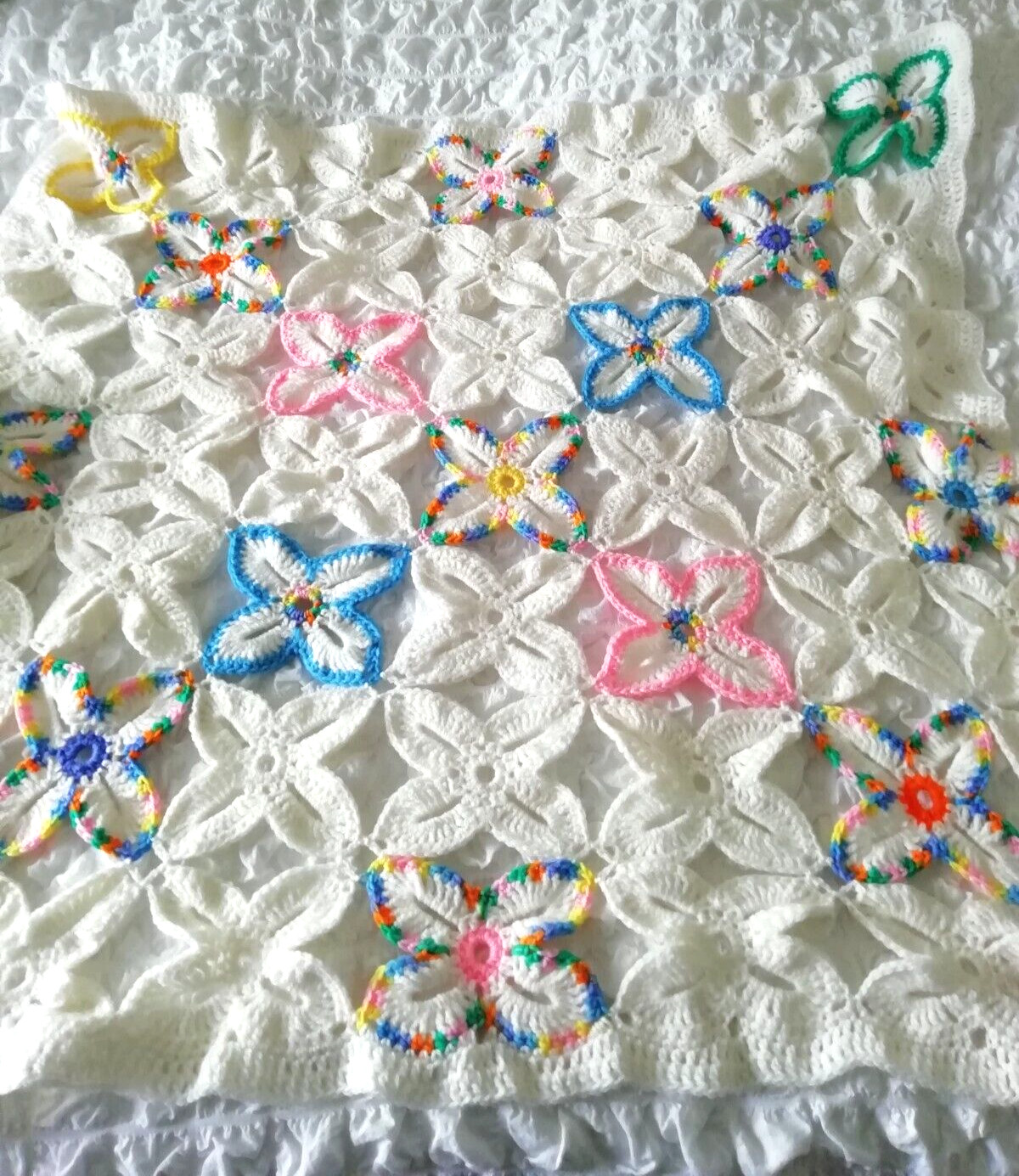 Crochet Blanket 39"X39" White Multi Floral Handmade Retro Baby Square Throw
