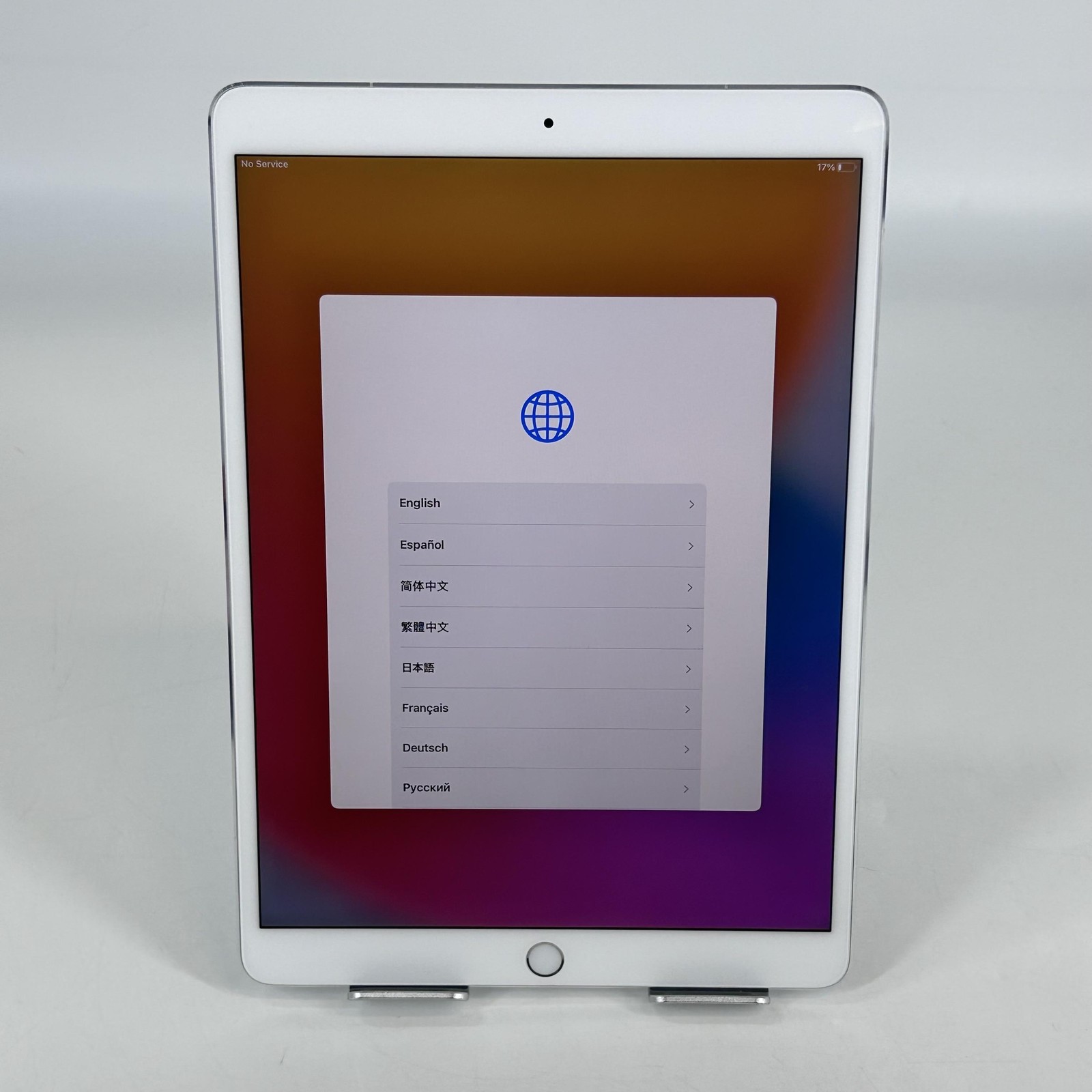 Apple iPad Pro 10.5 Silver 64GB Unlocked - Very Good w/ Backlight Bleed