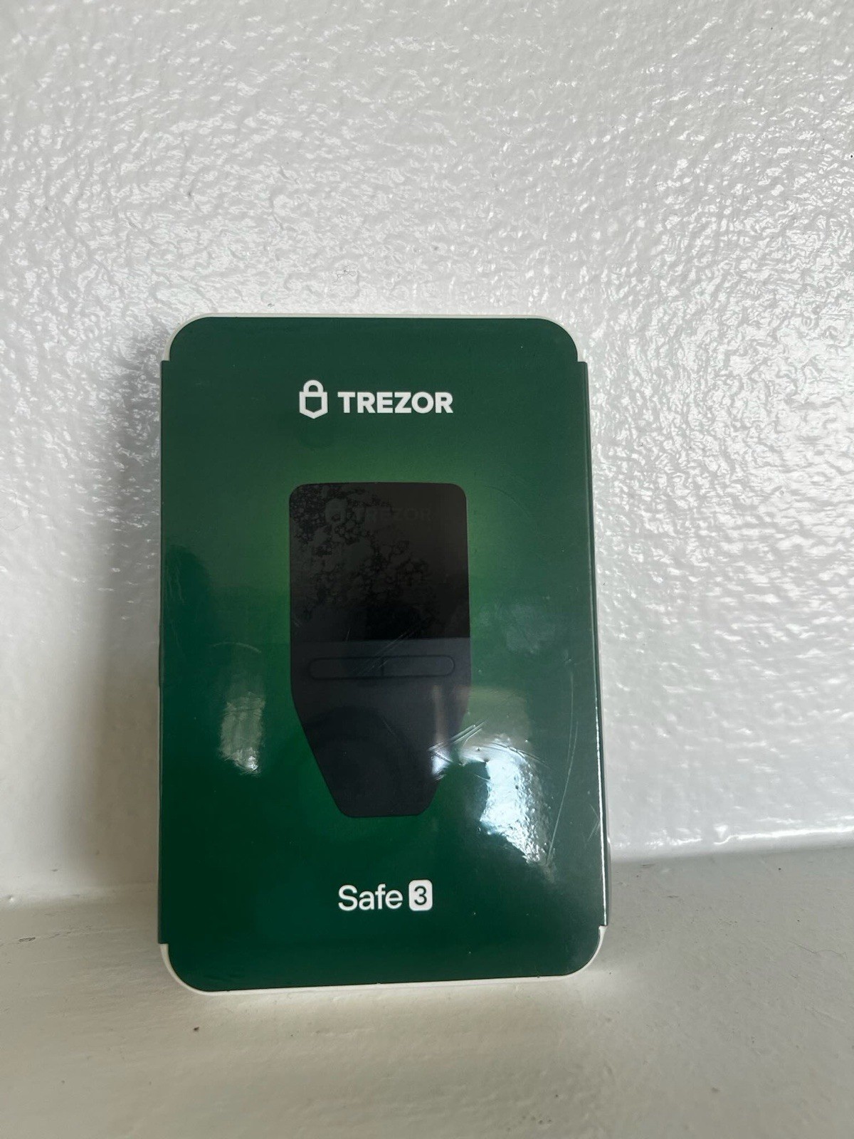 Trezor Safe 3 - Passphrase & Secure Element Protected Crypto Hardware Wallet...