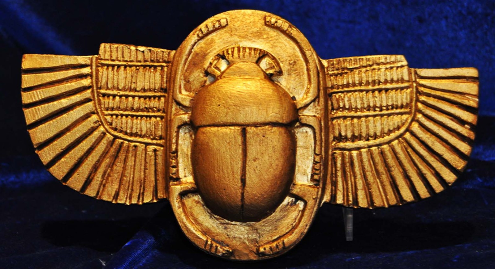 EGYPTIAN WINGED SCARAB RELIEF GILT PLAQUE BUST