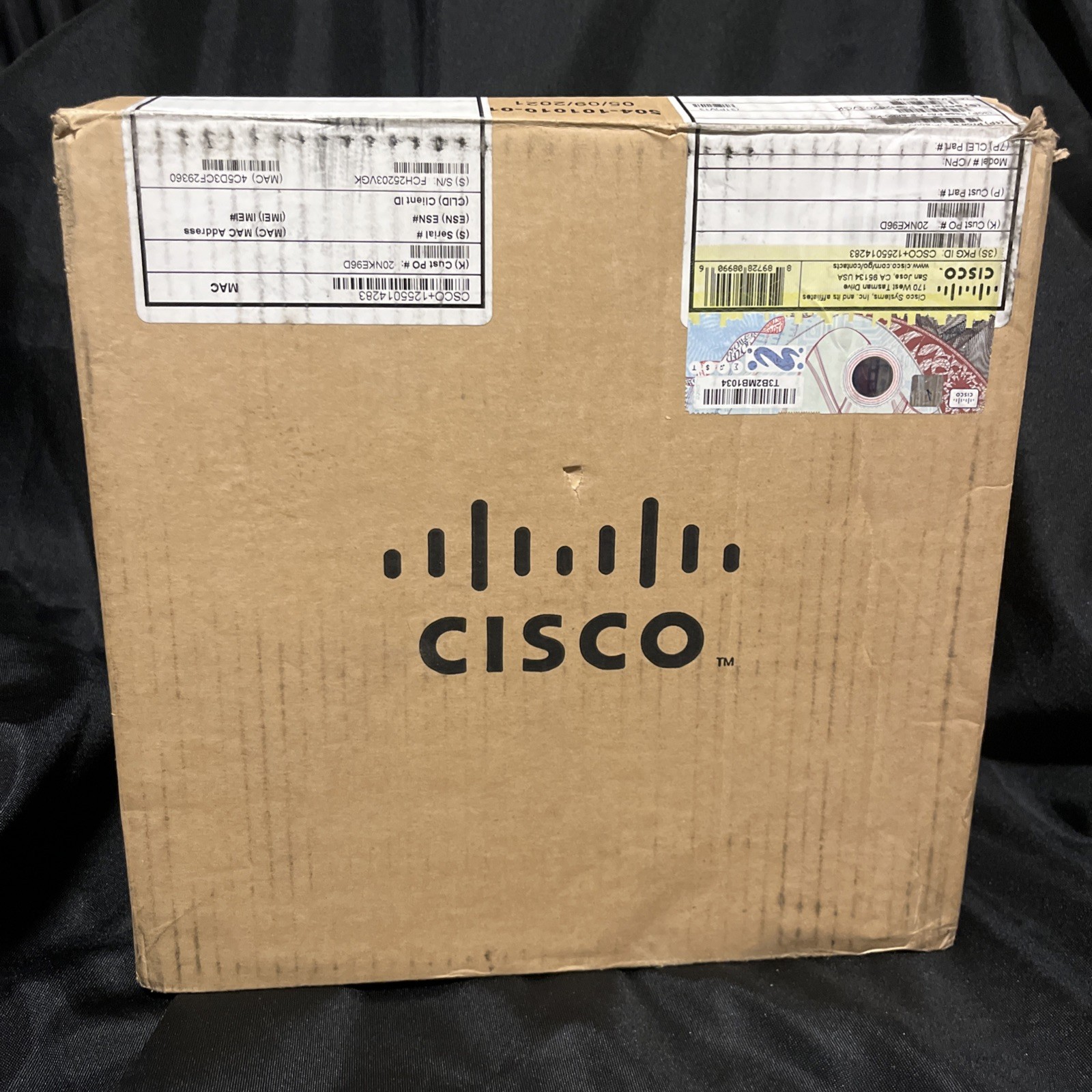 Cisco 8865 Series IP Phone CP-8865-3PCC. New Open Box
