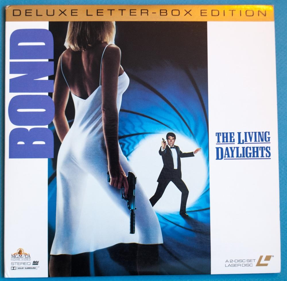 Laser Disc The Living Daylights James Bond 007 Timothy Dalton PG Delux Letterbox