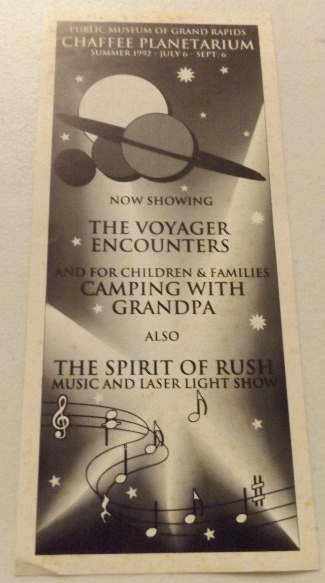 1992 Schedule for CHAFFEE PLANETARIUM Public Museum of Grand Rapids, Michigan