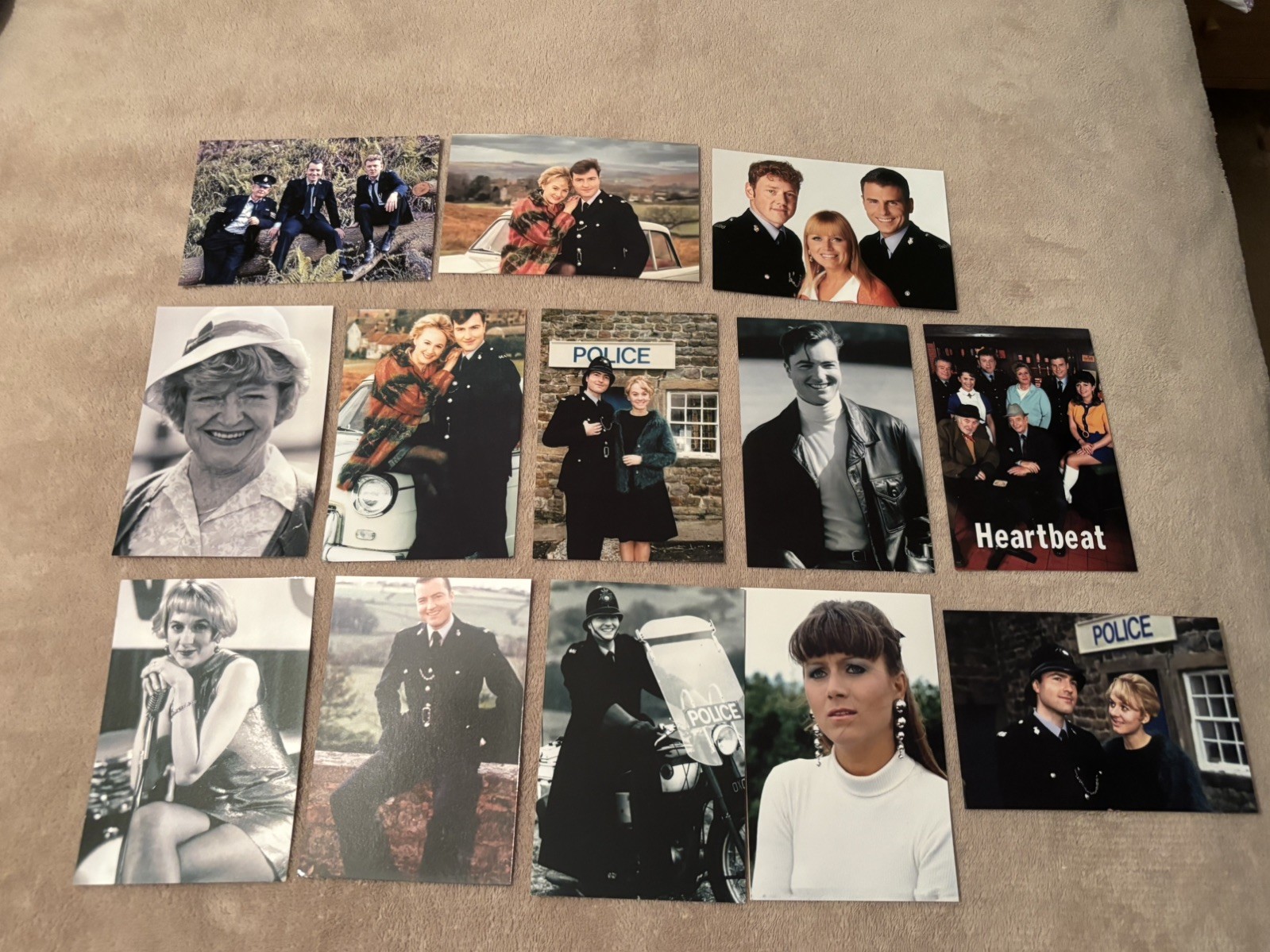 HEARTBEAT - UNSIGNED PHOTOS X 13- 6x4" 