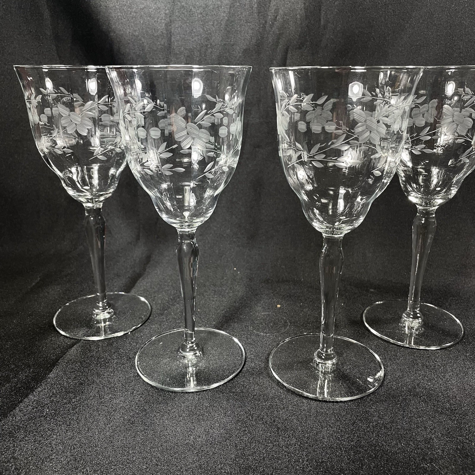 4 VTG Colony (?) Floral Etched Wine Glasses Goblets Lead Free Clear Cut Flaw
