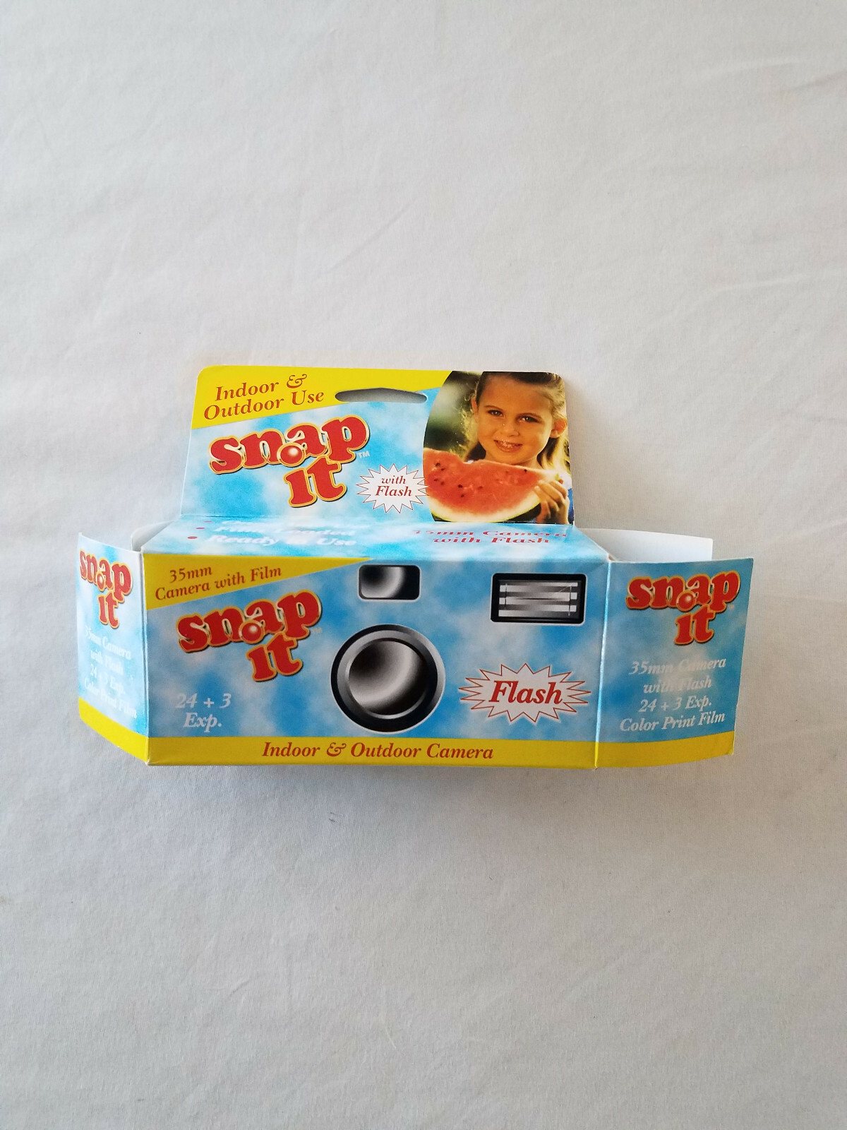 Snap It Camera, one time use, film loaded, ready to use, 35mm camera w/ flash