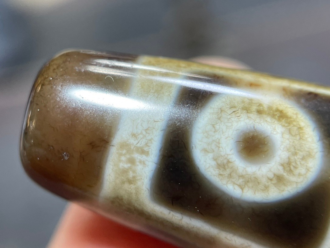 Old Tibetan Nepalese Himalayan Ancient 6 eye Old Dzi Talisman Beads Amulet 六眼天珠