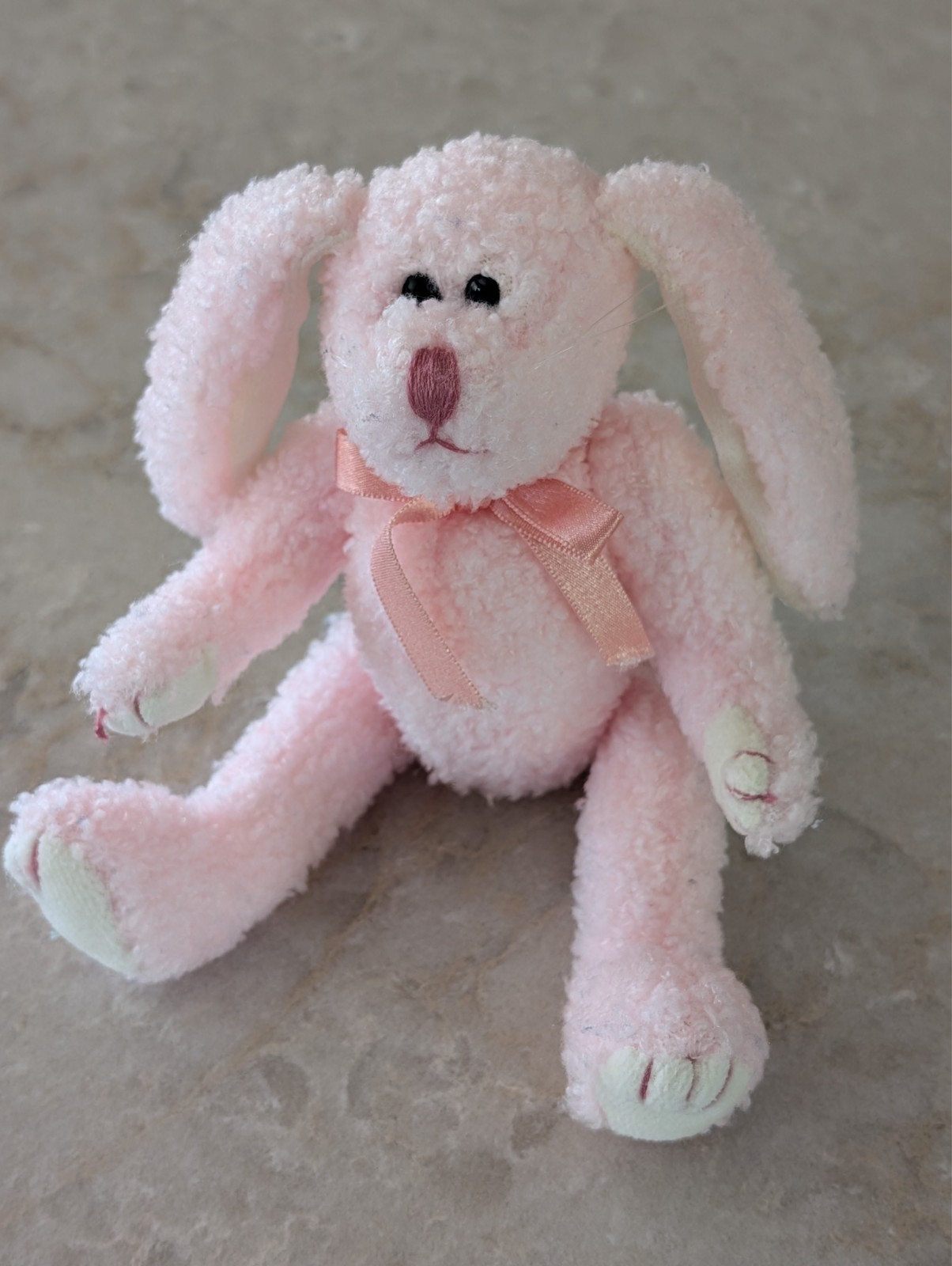 TY Attic Treasures Collection-1993-Strawbunny Pink Bunny-Jointed Limbs