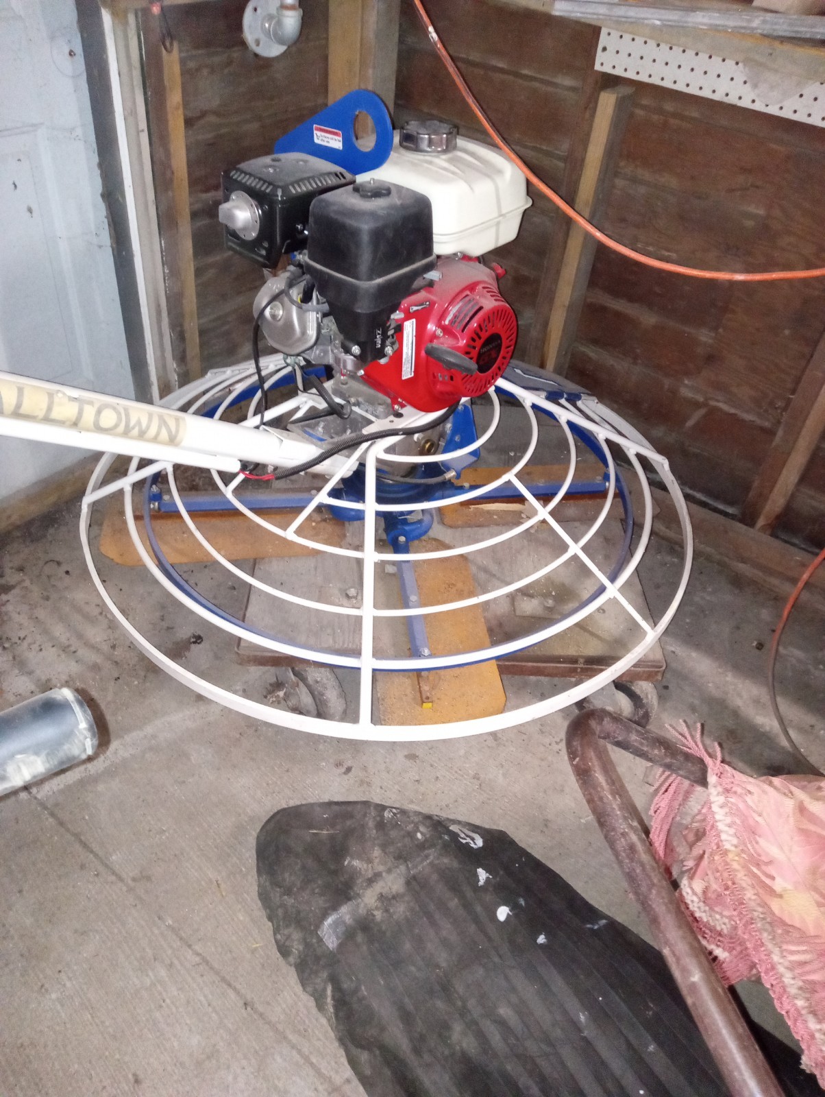 Marshalltown Concrete Trowell Machine 46 Inch 