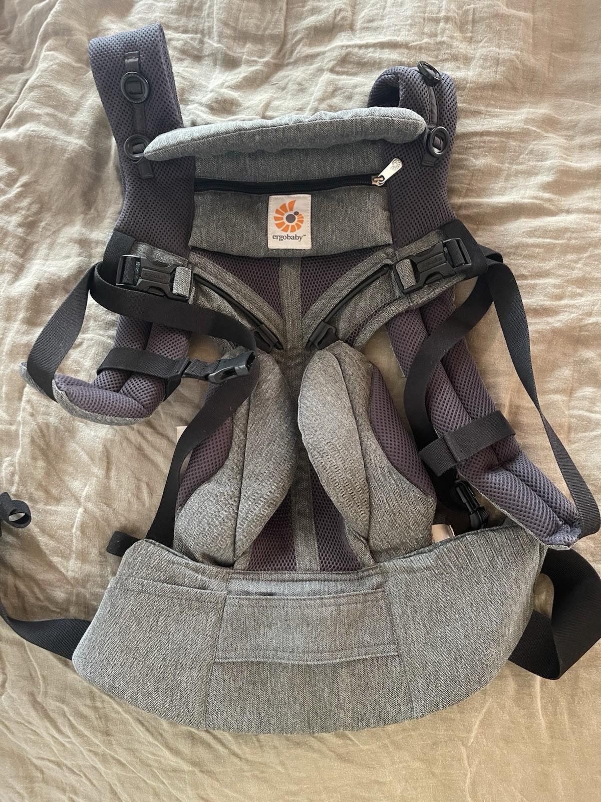 Ergobaby Omni 360 Cool Air