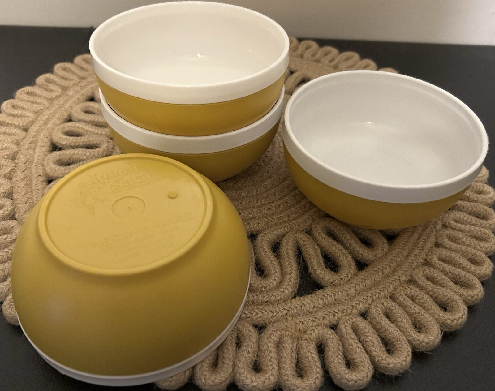 Vintage Set of 4 Therm-O-Ware Bowls Sunfrost Gold Yellow MCM USA
