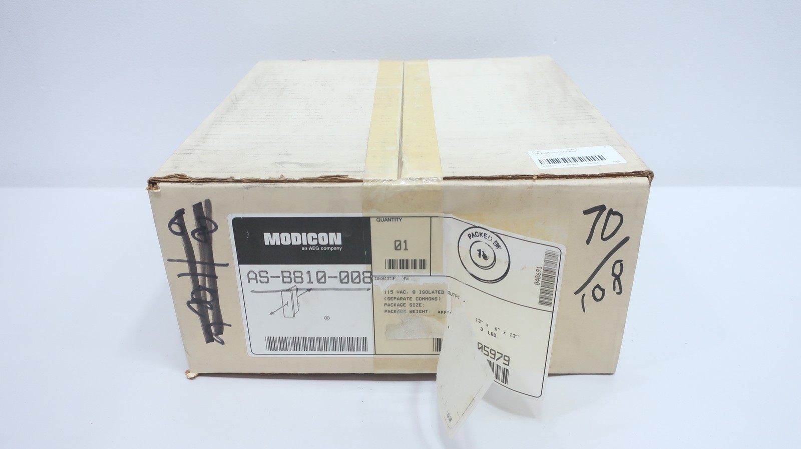 Modicon AS-B810-008 Isolated Output Module 115v-ac