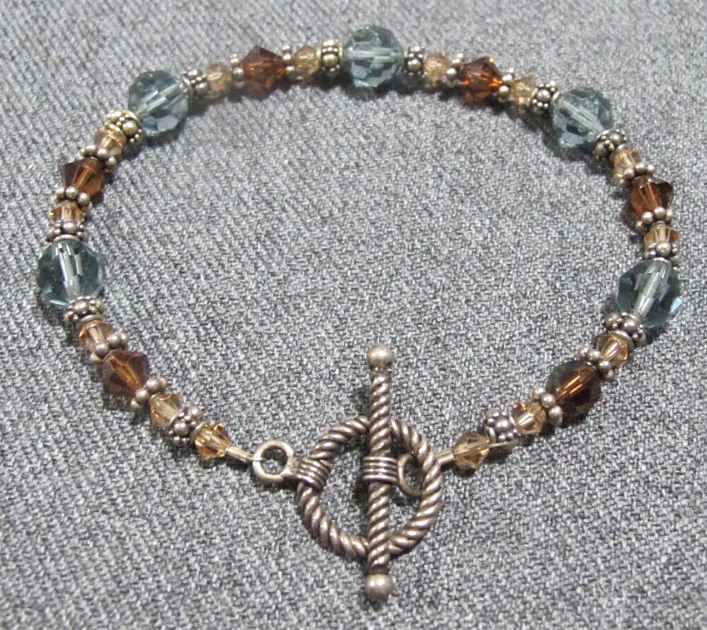 Vintage color faceted crystals silvertone metal toggle clasp bracelet