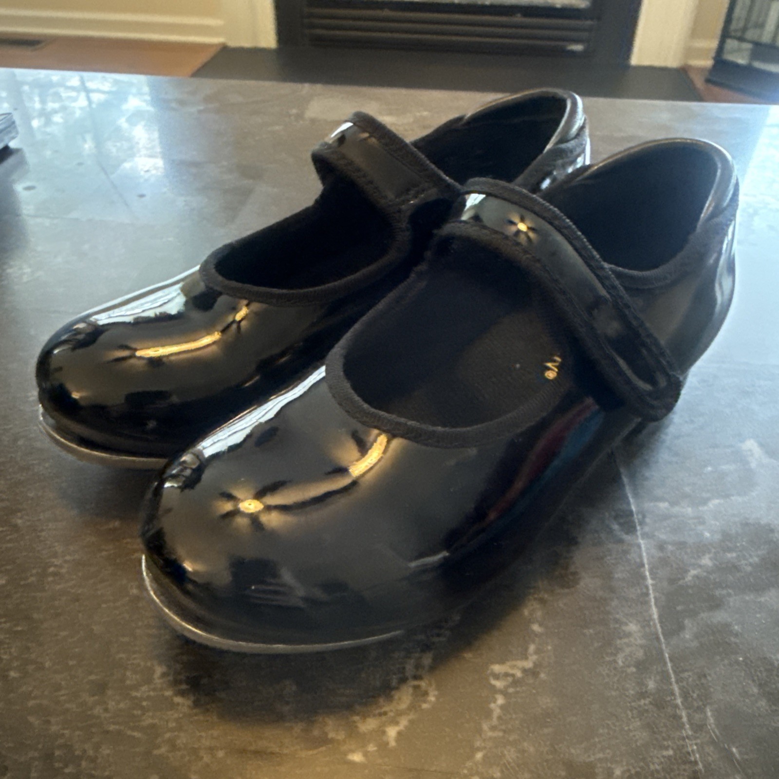 Weissman Black Patent Tap Shoes Hook & Loop No Tie Size 11.5 Style W2600