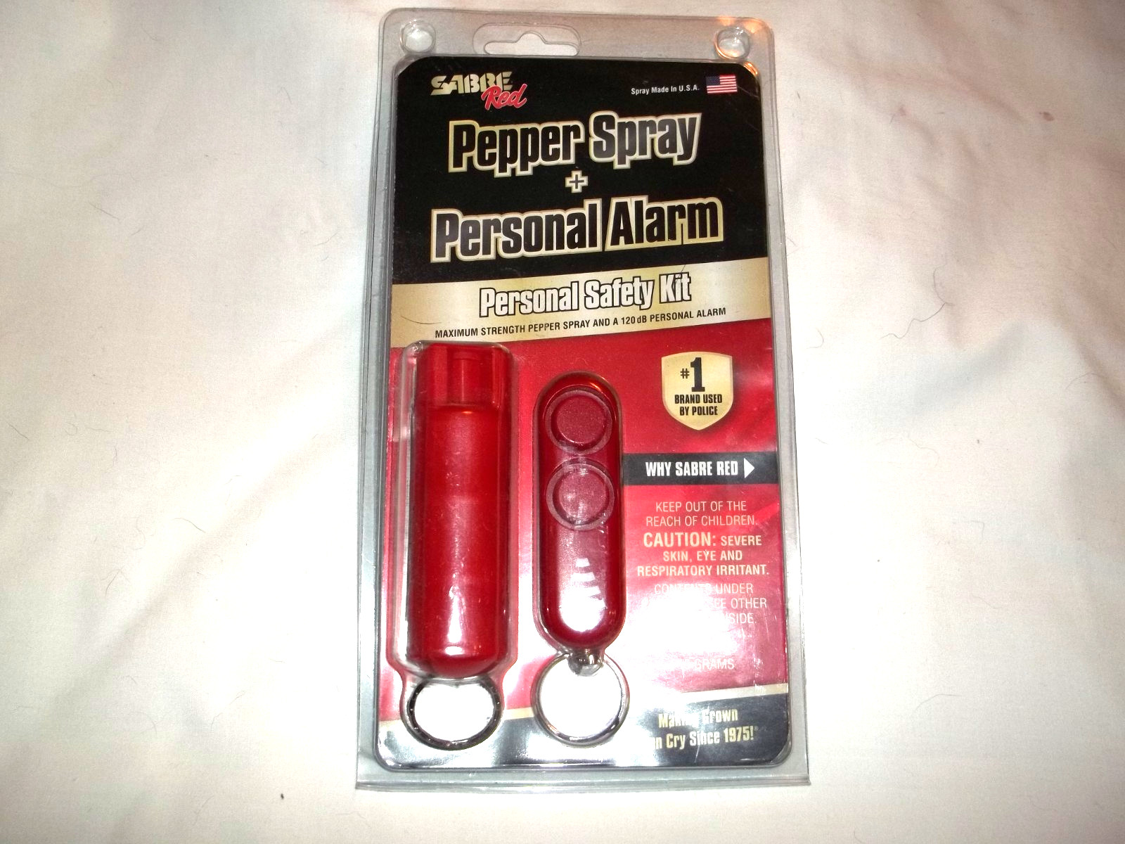 Sabre Red Pepper Spray + Personal alarm Safety Kit NIP Keyring Pocket size