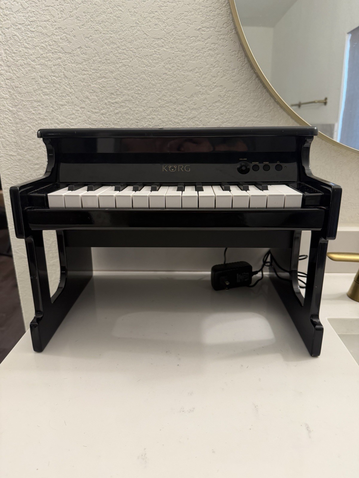 KORG tinyPIANO Black 25-Key Mini Digital Piano Tested Working