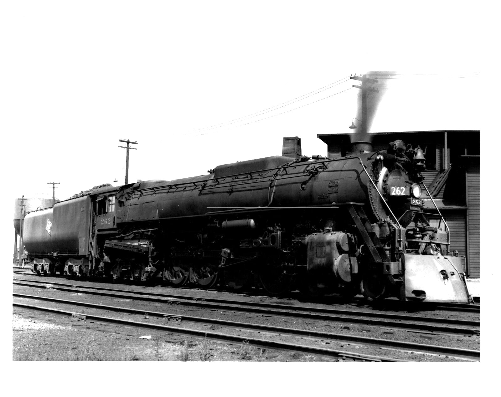 RAILROAD TRAIN 262 CMSTP & P AT SAVANNA IL AUG 8, 1948 8 X 10 B & W PHOTOGRAPH