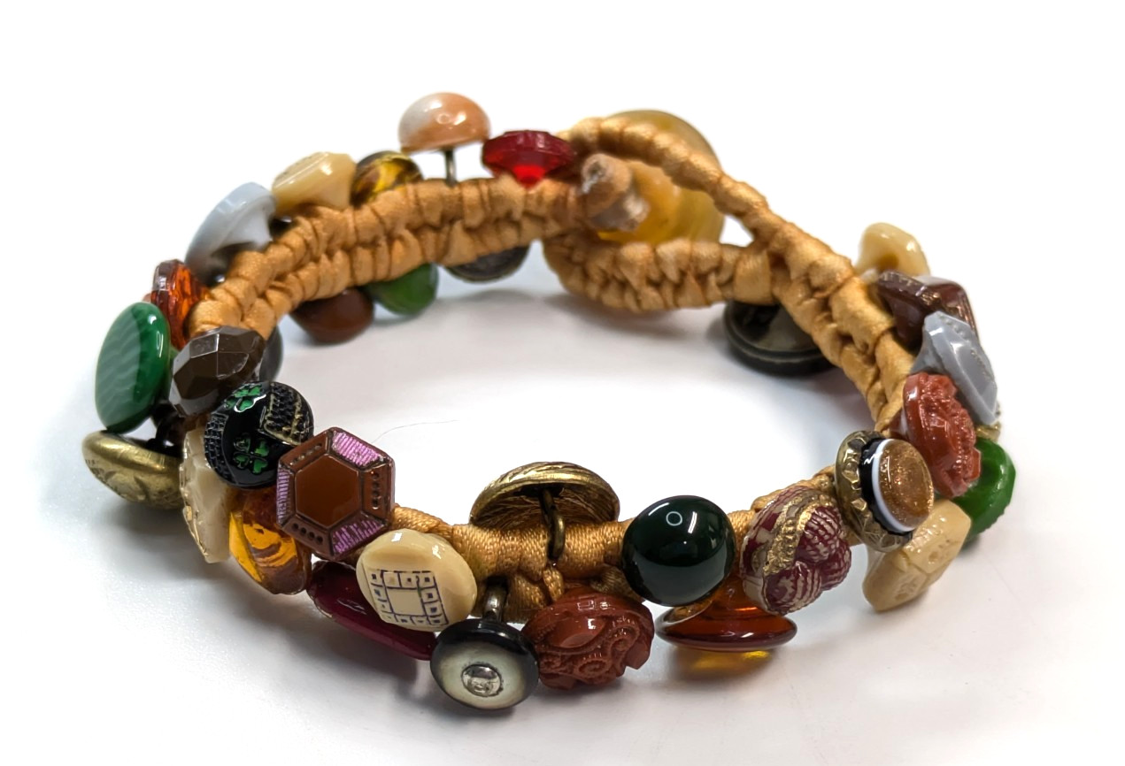 Vintage Artisan Handmade Antique Multicolor Mostly Glass Button Bracelet 7.25"