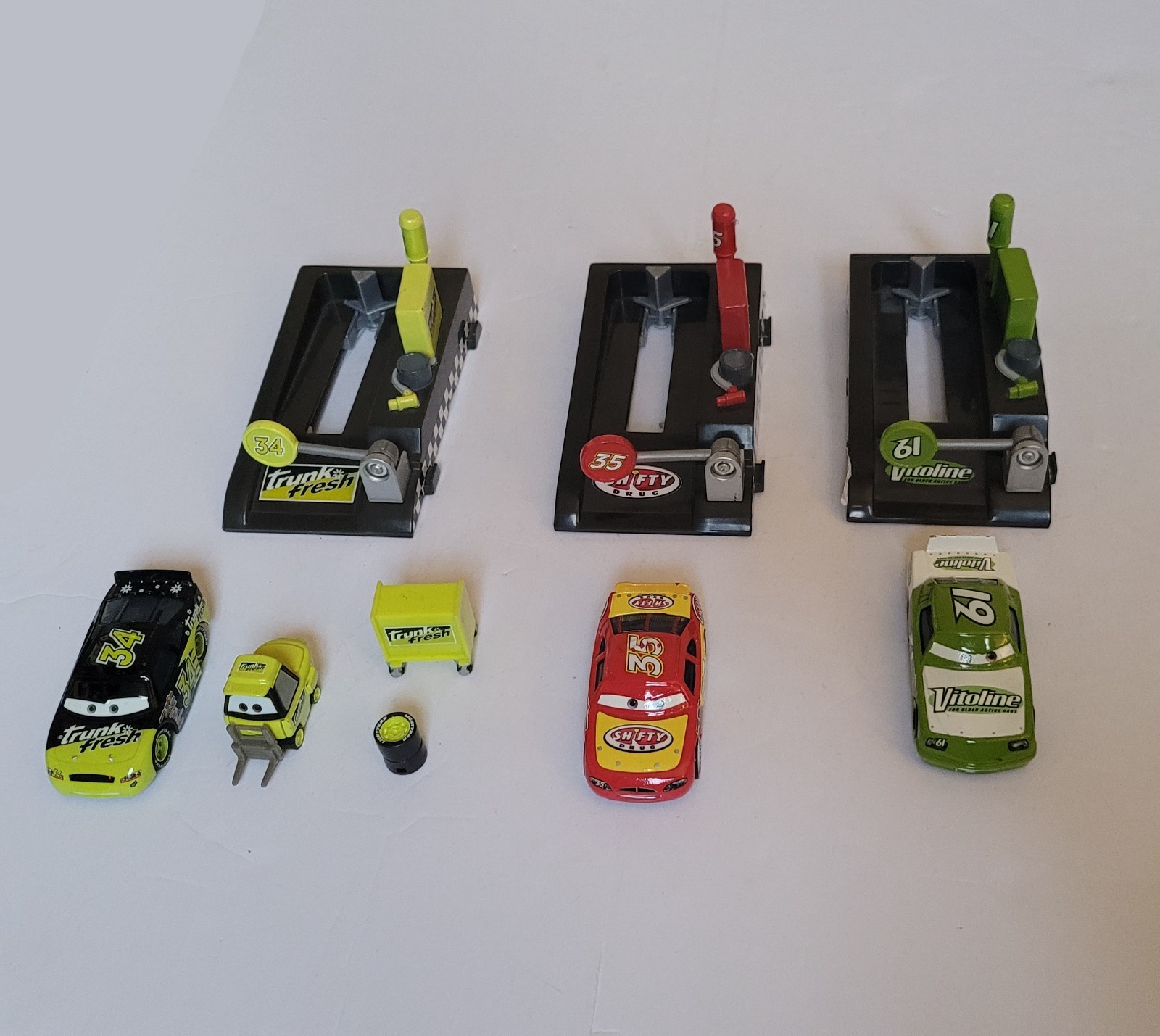 Set of 3 Disney Pixar Cars diecast Mattel Pit Stop Launchers with cars