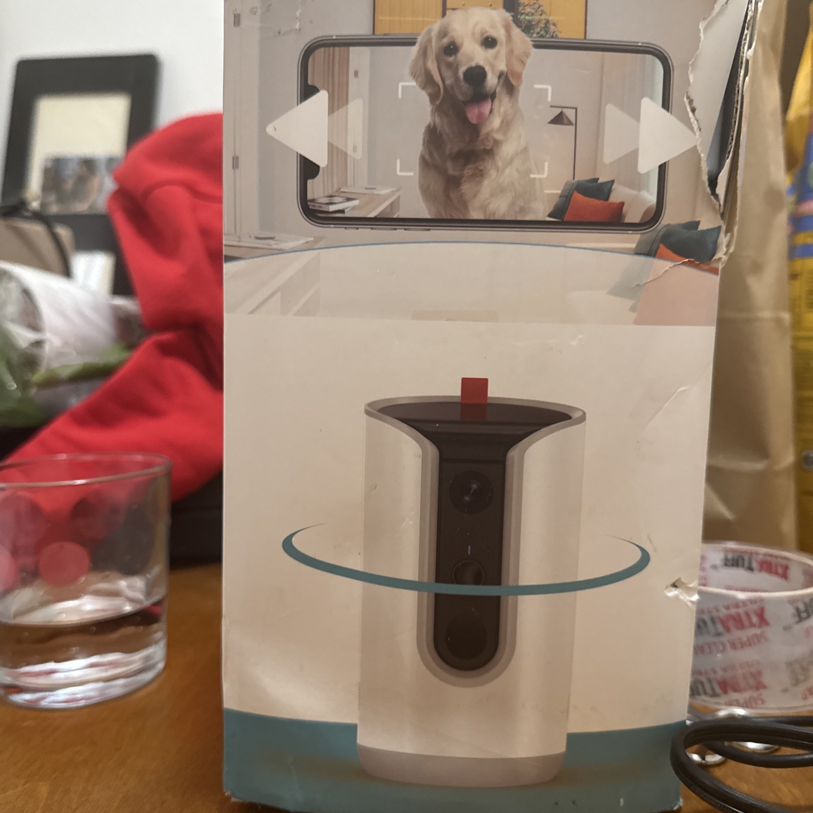 Pet Camera With Treat Tossing 