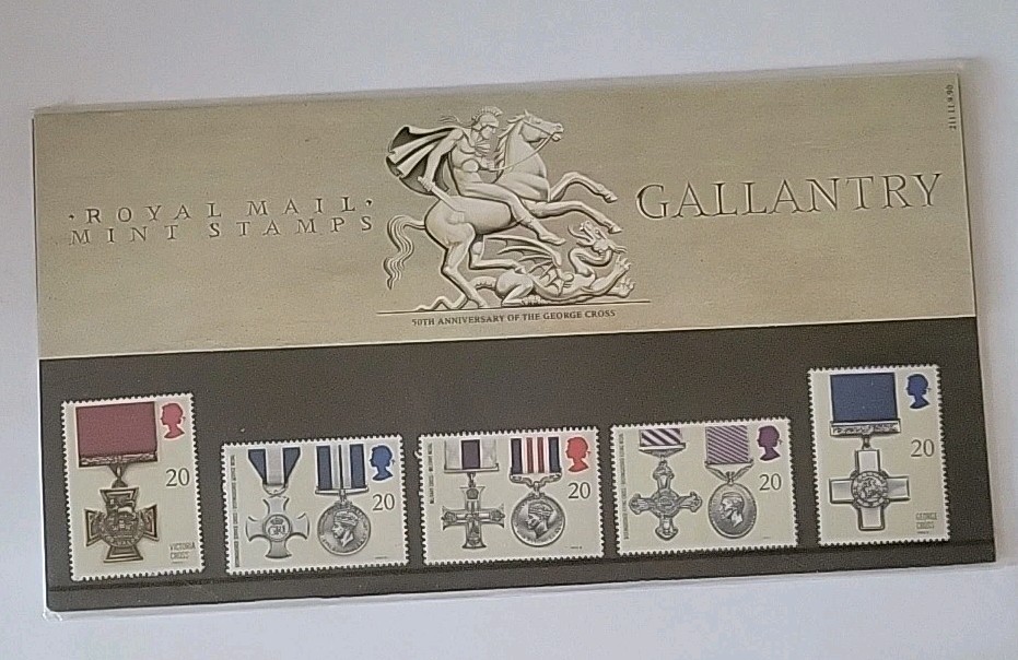 1990 Gallantry Awards Royal Mail Mint Stamps Presentation Pack No. 211