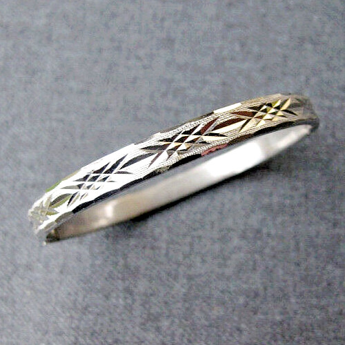 Vintage nice design decorated brush silvered metal hinged bracelet