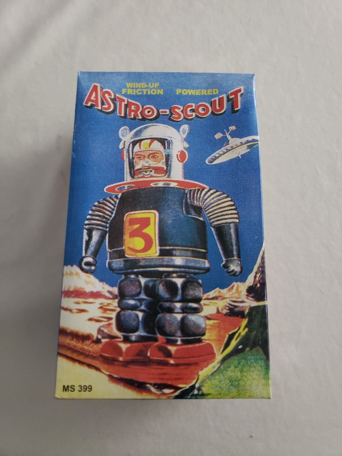 Astro Scout Robot Wind Up Friction Powered  MS 399 SCHYLLING NEW