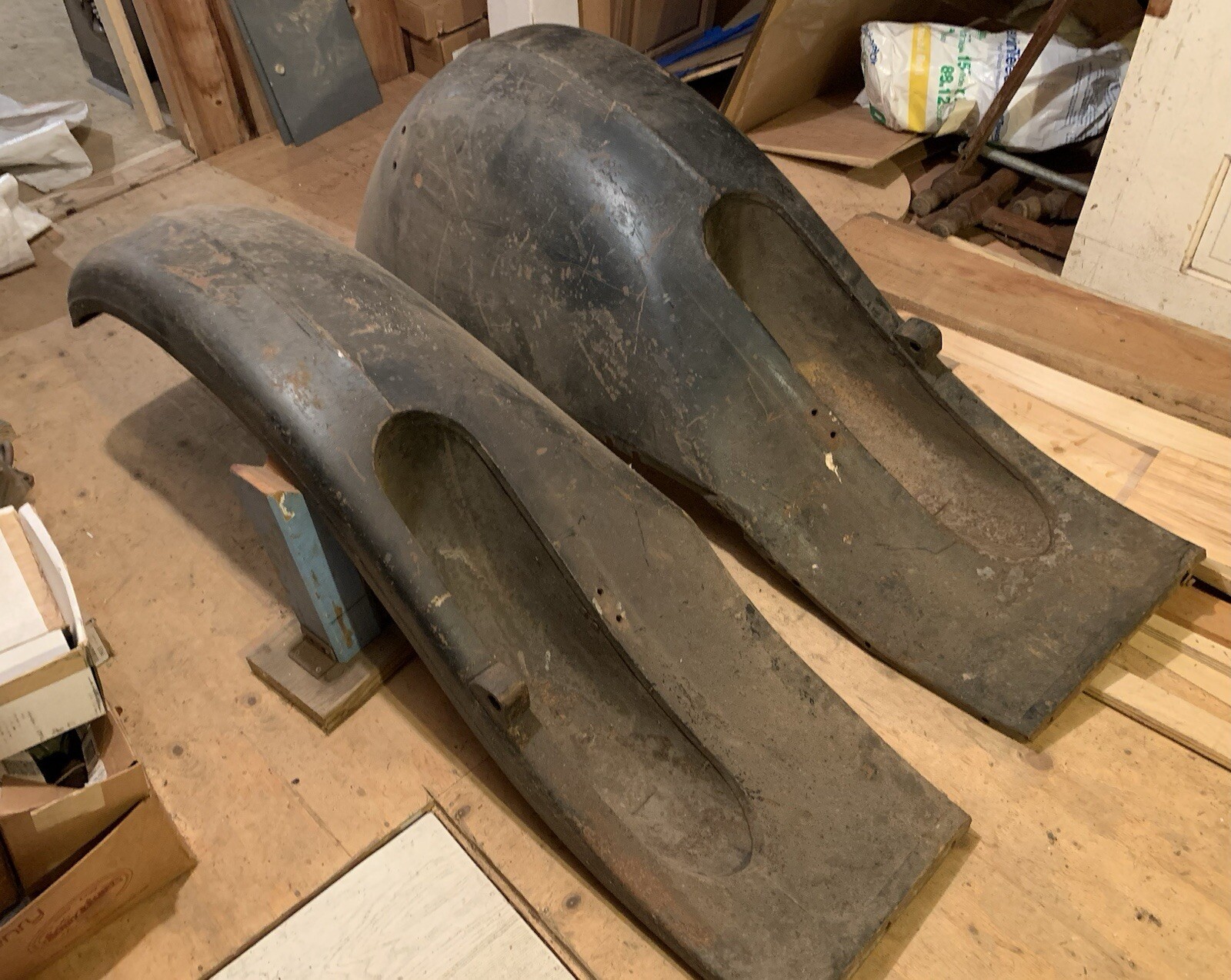 1929-30 Dodge DA Front  Fenders With Dual Side Mounts. Excellent condition