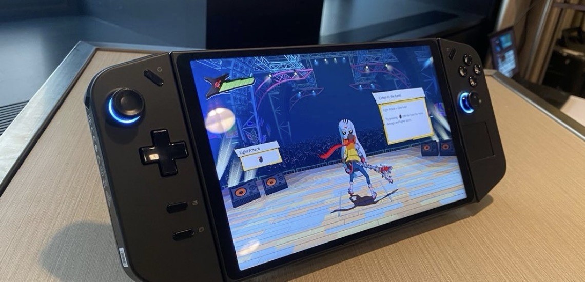 Legion Go 8" Handheld Gaming Laptop AMD Ryzen