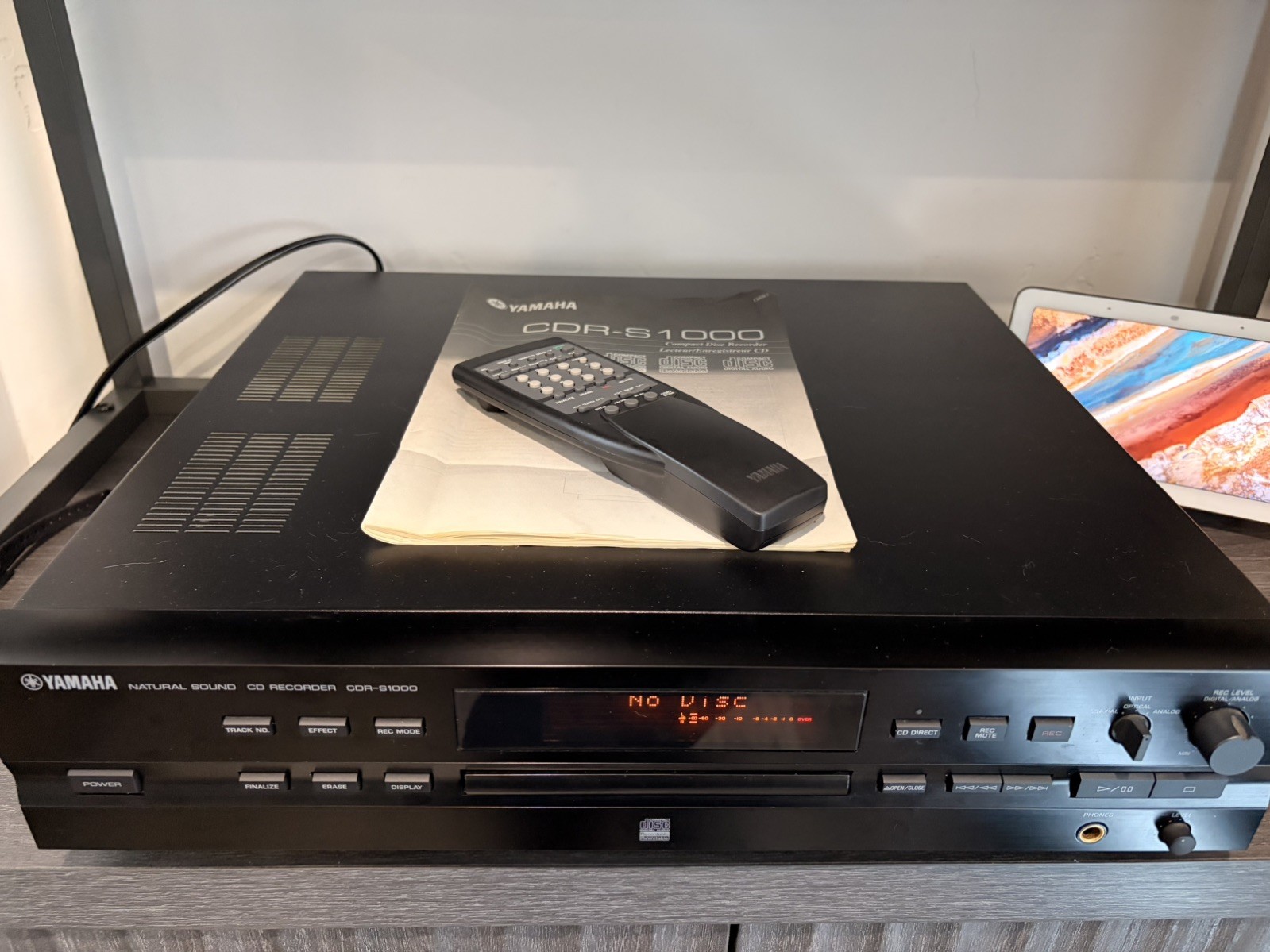 Yamaha CDR-S1000 CD Player Recorder - FOR PARTS ** READ