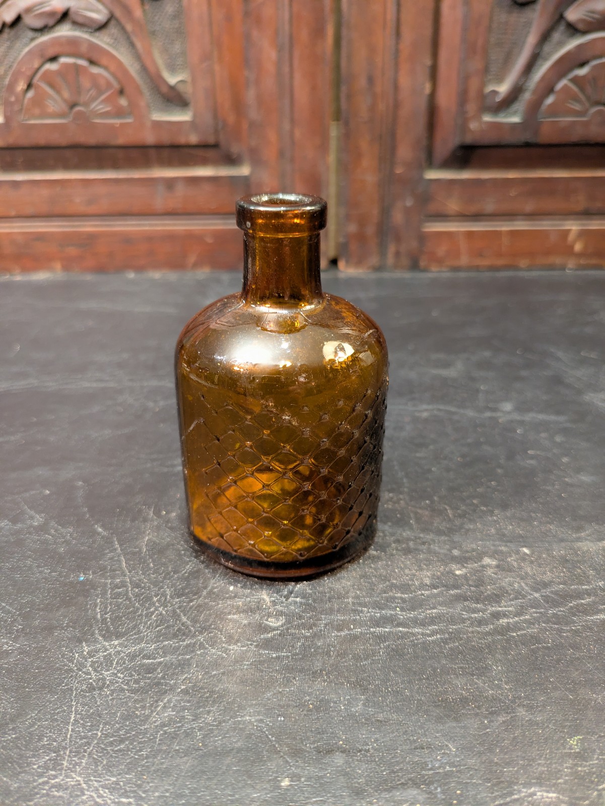 Antique Amber Glass Poison Bottle – Diamond-Pattern Grip – AGM - c.1920s–1930s