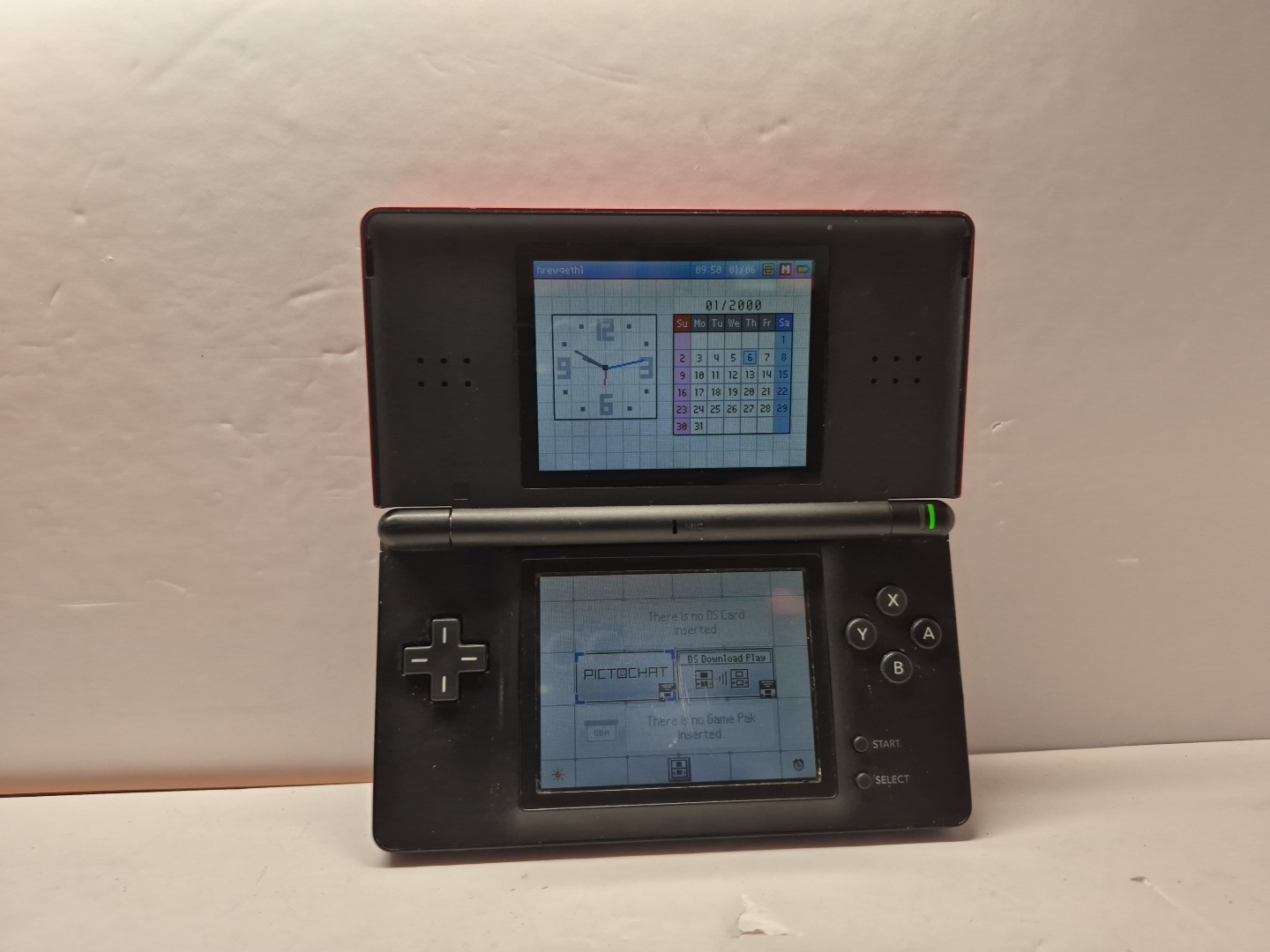 Nintendo DS Lite Red | Powers On | Top Screen Flickers/White Screen | For Parts