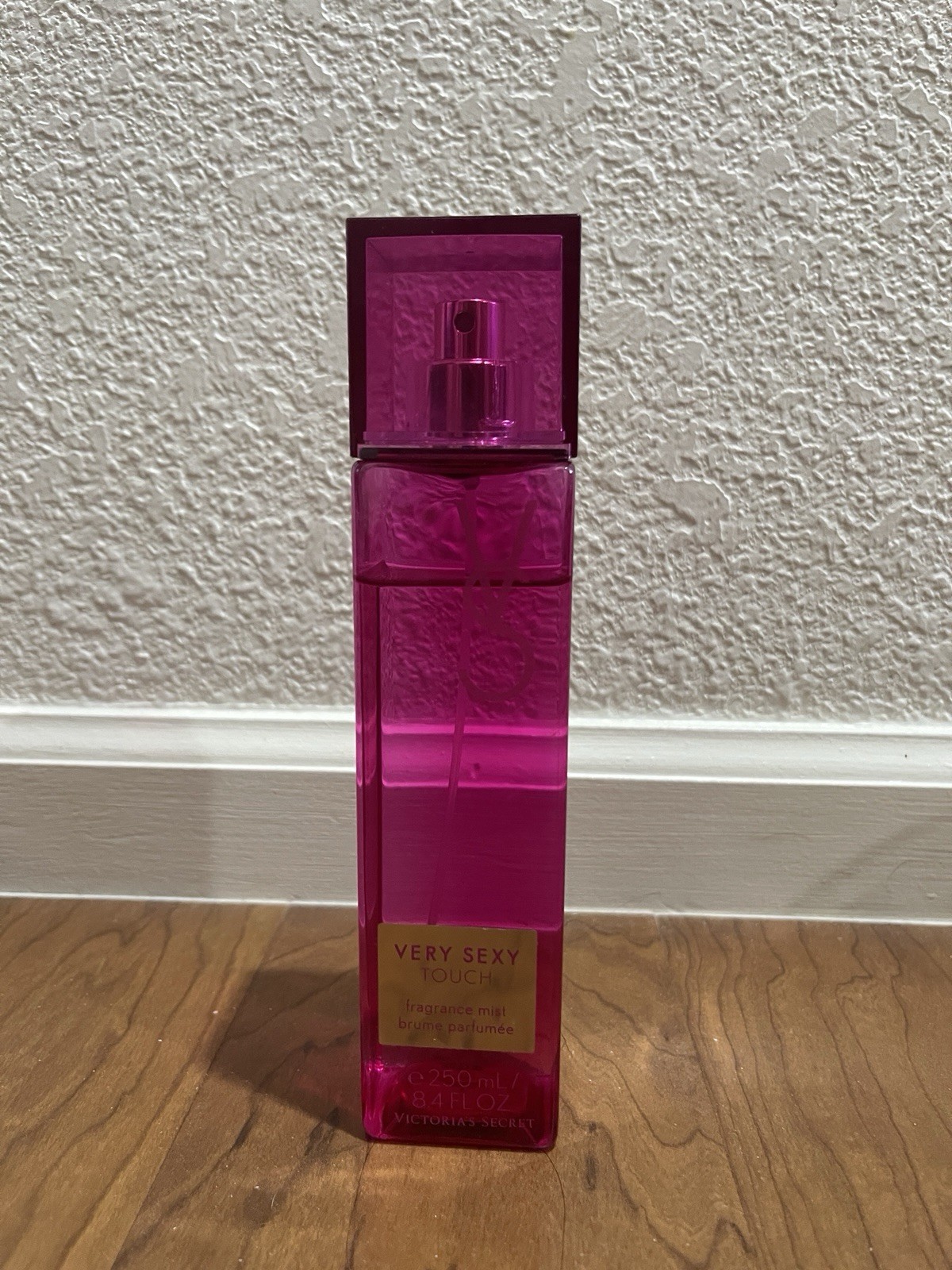 Victoria Secret Very Sexy Touch Fragrance Mist 8.4oz - 80% Full SEE PHOTOS