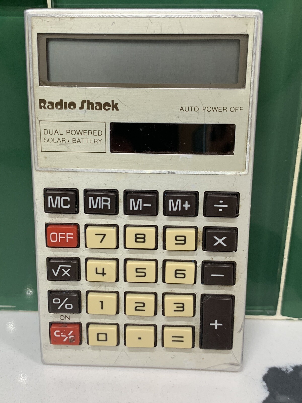 Vintage Radio Shack EC-444 Solar-Powered Pocket Calculator Retro 