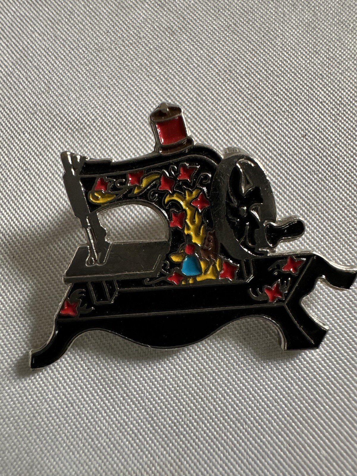 1910 Clotilde Sewing Machine with Floral Designs Lapel Pin Enamel B15
