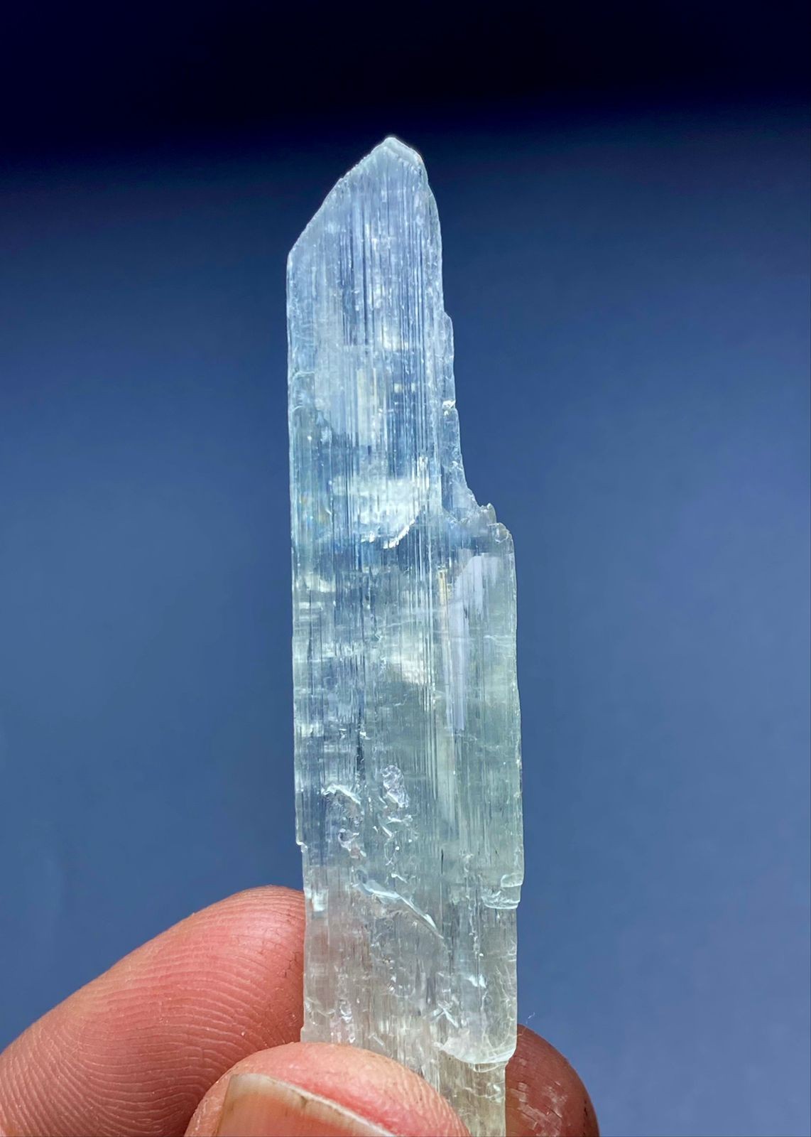 Beautiful Natural Kunzite Crystal From Afghanistan 58 Carats